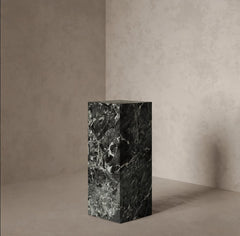 Marble Effect Plinth - Verde